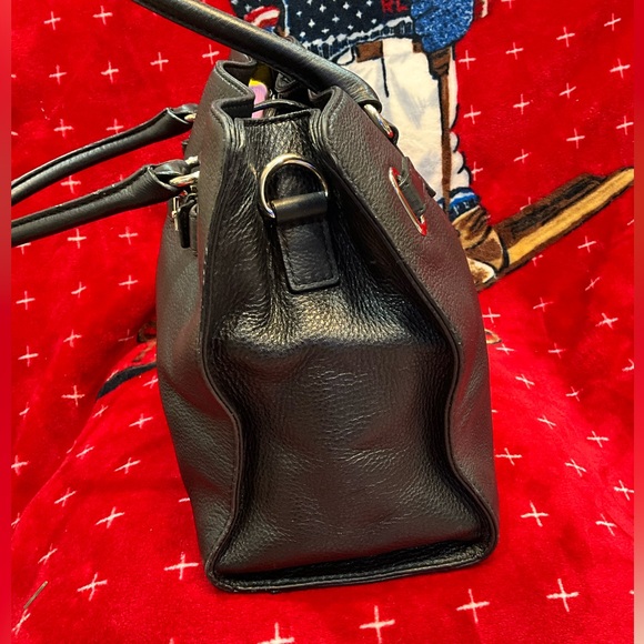 good condition Michael Kors Hamilton Satchel Black Pebbled Leeather - Picture 4 of 16